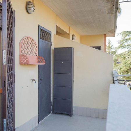 Casa Ghandi Vicino A Roma Con Box Auto E Wi-Fi Monterotondo  Exterior photo