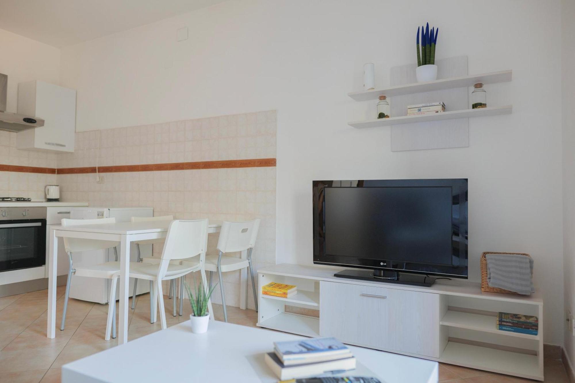 Casa Ghandi Vicino A Roma Con Box Auto E Wi-Fi Monterotondo  Exterior photo